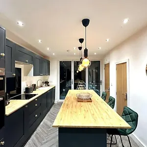 Luxury Entire House In Greenwich London